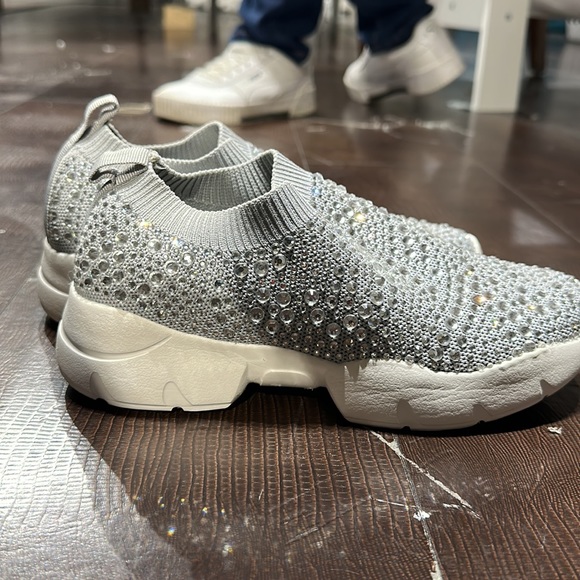 COPY - Sparkly slip on shoes - Picture 2 of 6